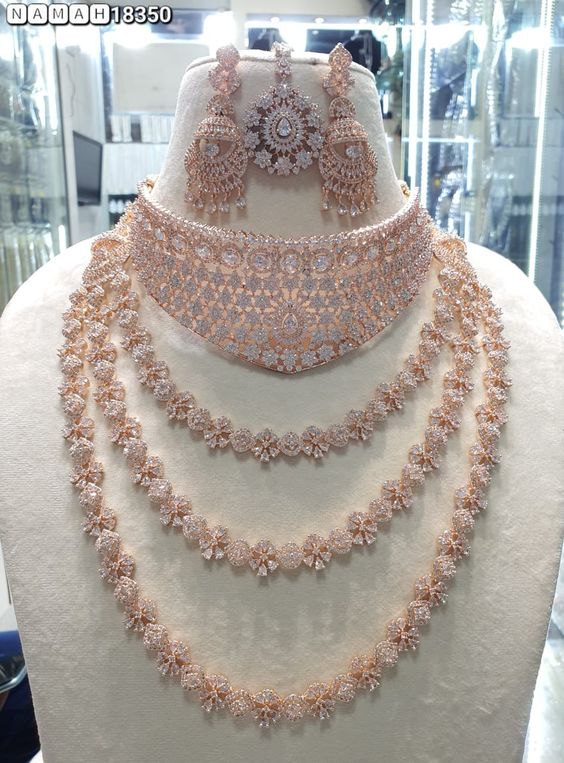 Beautiful Ad Stone Rose Gold Necklace With Chokers And Earrings