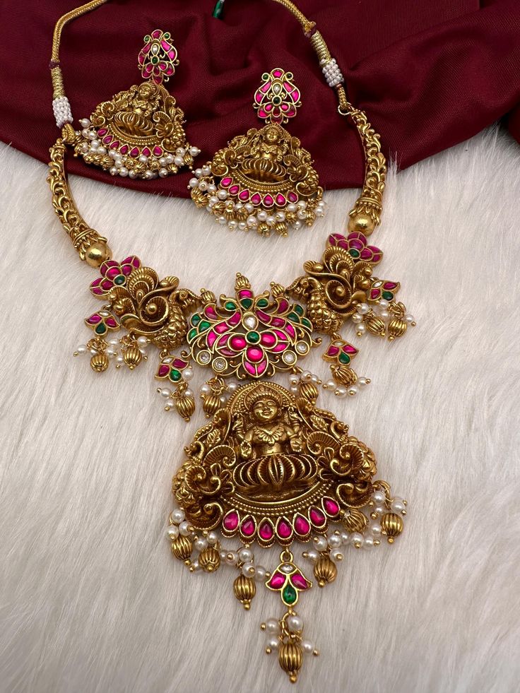 Jadau Kundan Necklace set with work